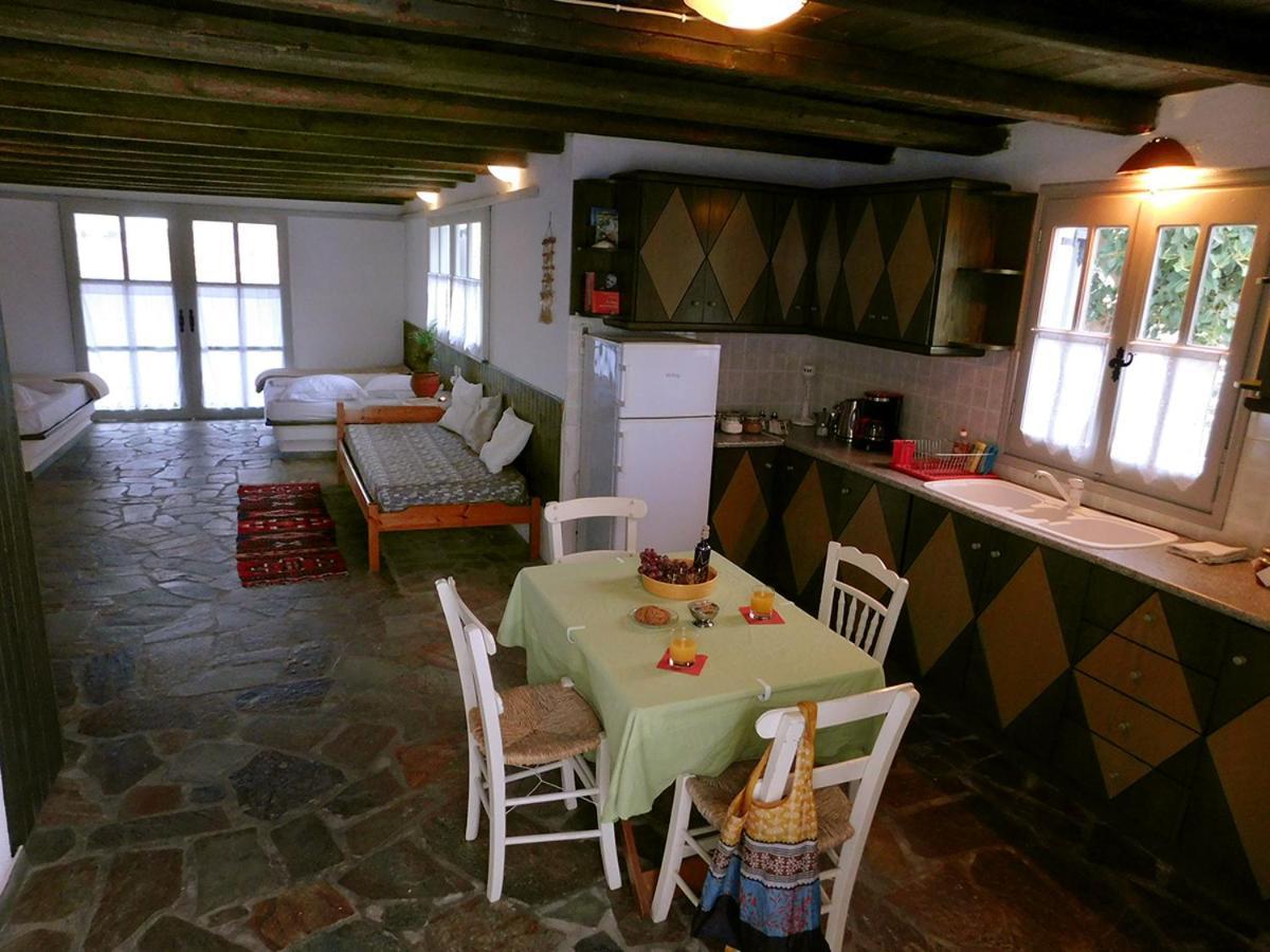 Arokaria Hideaway Suites Krotiri Exteriör bild